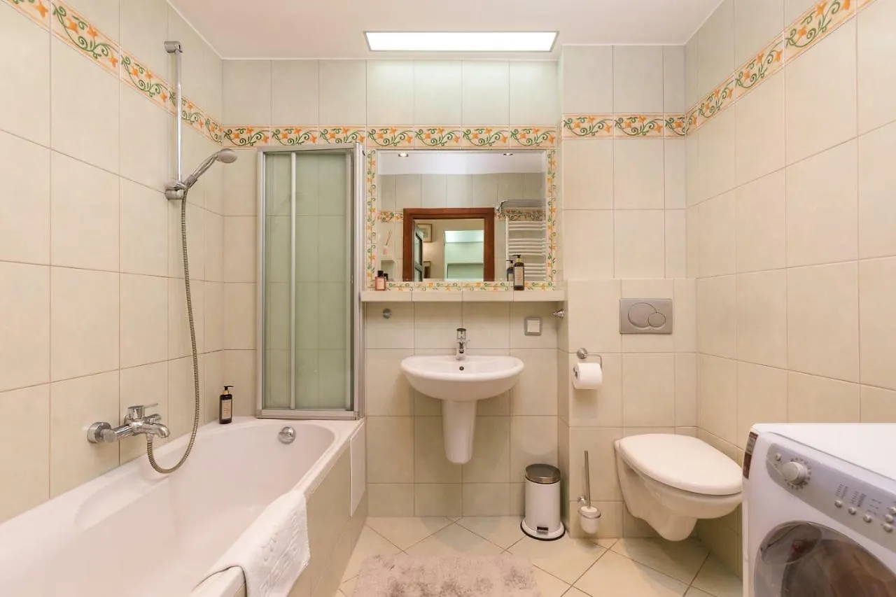 Rent like home - Aleja Wyzwolenia 10 Warszawa